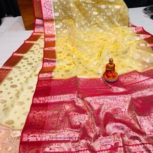 Handcrafted Butter Yellow Muslin Organza Saree with Maroon Zari Border & Blouse