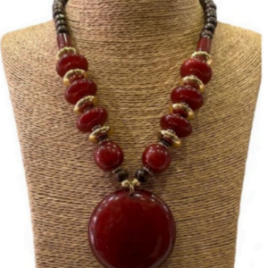 MAROON NECKLACE