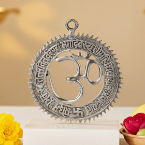 Aluminium Showpiece Om Mantra Statue