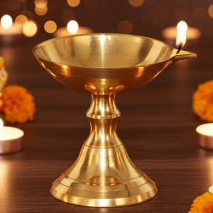 Brass Table Decor Panti Stand Deepak No. 1