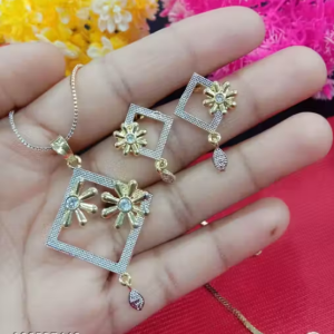 Elite Glittering Jewellery Set