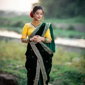 D 93 💚 Royal Green Velvet Saree with Yellow Blouse 💛