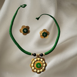 Bamboo jewellery flower style For Women