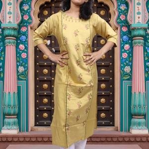 PickCell Embrodiary Work Kurti