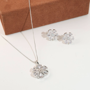 Pendant Set for Women - Pendant with Earrings - Link Chain Jewellery Set for Women & Girls - Ideal Gift Set