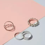 SET OF 4 CHIC SILVER PLATED RING COMBO ✨