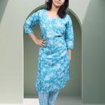PickCell Floroal Printed Kurti With Bottom