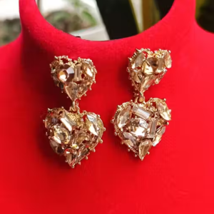 💖 Love Crystal Dangle Earrings – Asymmetric Shiny Big Heart Earrings for Women
