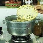 Traditional Palm Leaf Idiyappam Plates Set, Pack of 7, Gold