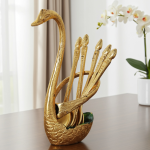 Aluminium Showpiece Wonder Spoon Gold Statue