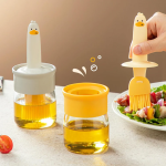 Plastic 2 in 1 Oil Dispenser Bottle with Silicone Basting Brush Multicolor 1 Set